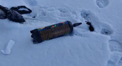 Районът около мола в Русе се превръща в нощна зона за райски газ и дрифтове, алармират граждани