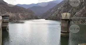 Нивата на водния ресурс са високи и състоянието на язовирите се следи, съобщиха от Министерството на околната среда и водите