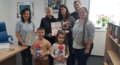 Детската градина в Червена вода за пръв път празнува Коледа в отоплен салон