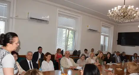 Председателят на НАОА връчи свидетелство за институционална акредитация на Русенския университет