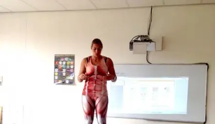 Учител по биология втрещи учениците си с новаторски метод за преподаването й