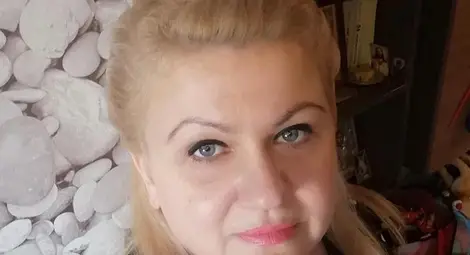 Велизара се нуждае от 20 000 лева  в борбата си с коварна болест