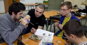 Семинар по приложна електроника събра експерти в университета