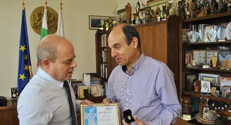 Златна значка за създателя на емблематичните &bdquo;Кукери&ldquo;