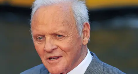 Антъни Хопкинс: Ученето на реплики ми помага за паметта Антъни Хопкинс: Ученето на реплики ми помага за паметта