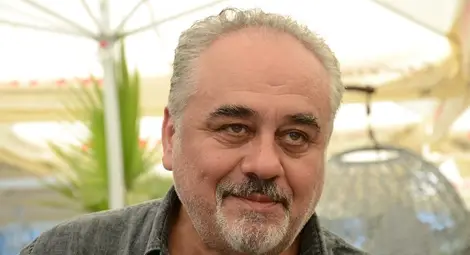 Венци Петков спечели &bdquo;Златна камила&ldquo; с театрали любители от Плачковци