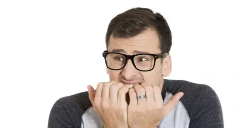 Учени: Притеснителните хора са по-интелигентни