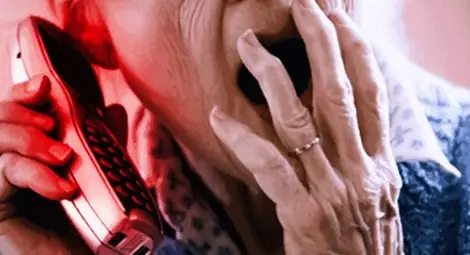 Още една старица плати данък наивност с всичките си спестявания