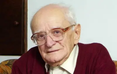 Валери Петров и д-р Милен Врабевски станаха европейски лауреати