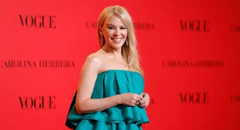 Кайли Миноуг по-щастлива от всякога с новия мъж в живота си Кайли Миноуг по-щастлива от всякога с новия мъж в живота си