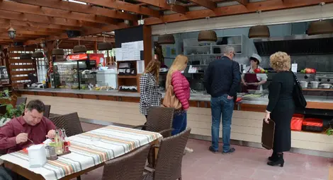 Гостилница &bdquo;Ванеса&ldquo; посреща с вкусна и здравословна българска кухня