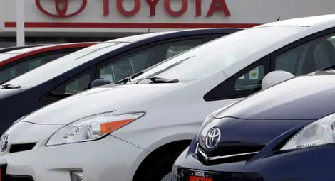 Toyota изтегля 2.4 млн. хибрида от цял свят Toyota изтегля 2.4 млн. хибрида от цял свят