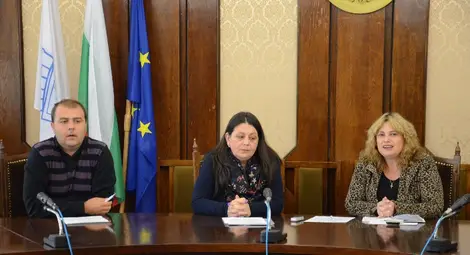 Гимназисти от Русе и Кълъраш готвят агнешко по русенски и румънски рибник