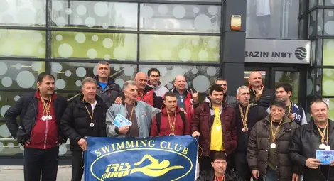 Ветераните на &bdquo;Ирис&ldquo; с 37 титли от турнир в Румъния