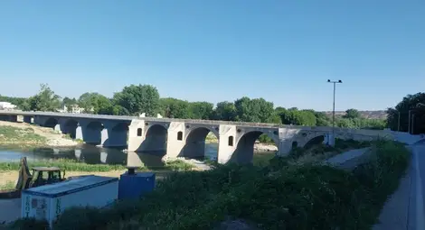 &bdquo;Тих бял Дунав&ldquo;, рапсодия &bdquo;Вардар&ldquo; и Дунавско хоро на откриването на реставрирания мост на Кольо Фичето в Бяла