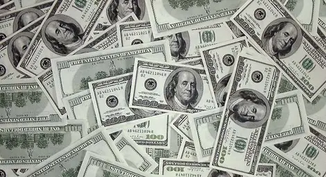 330 000 долара открити в запустяла къща