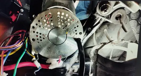 100 километра за 50 стотинки: Имаше емоция, но и разум - историята на един уникален русенски мотоциклет