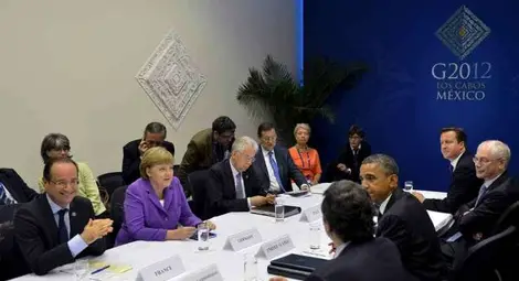 2012 - година на реакциите 2012 - година на реакциите