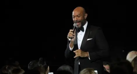 Брус Джонсън