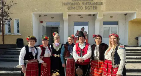 Читалището в Тръстеник ще отбележи 100 години от основаването си Читалището в Тръстеник ще отбележи 100 години от основаването си