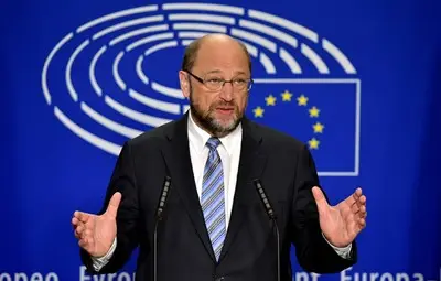 Люта битка за стола на Мартин Шулц