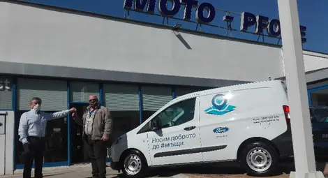 &bdquo;Куриер&ldquo; от &bdquo;Мото-Пфое&ldquo; разнася топъл обяд на нуждаещи се в Русе