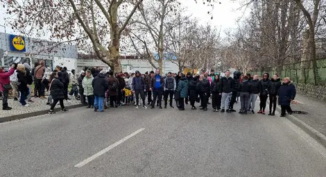 Подкрепа за Радостина Йорданова: Граждани блокираха &bdquo;Чипровци&ldquo;, масова кръводарителна акция във фейсбук