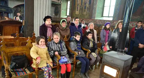 Дядо Наум отслужи Рождественска литургия в Разград