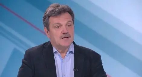 Д-р Ал. Симидчиев: Депутатите, които не желаят да се ваксинират, трябва да си плащат тестовете