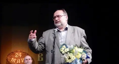 Арх.Цвети РУСИНОВ Арх.Цвети РУСИНОВ