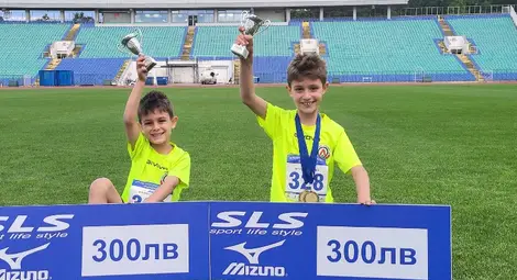 Малките лекоатлети на „Локо“ сред най-големите във финален турнир Малките лекоатлети на „Локо“ сред най-големите във финален турнир