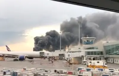 Анализът от черните кутии на изгорелия руски самолет отнема седмица Анализът от черните кутии на изгорелия руски самолет отнема седмица