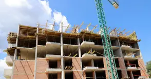 Изграждането на едва 22 жилища е  започнало през октомври-декември