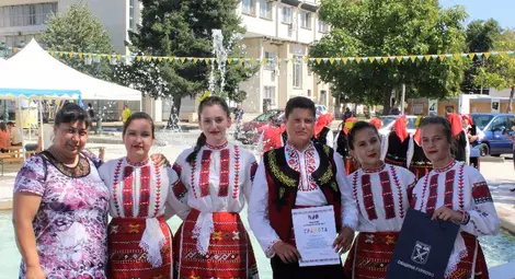 Ценовската &bdquo;Танцова магия&ldquo; със сребърен медал от фест в Гурково