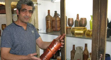 Майстор Ануар Шалгин и негови ученици от дом &bdquo;Басарбовски&ldquo; откриват изложба