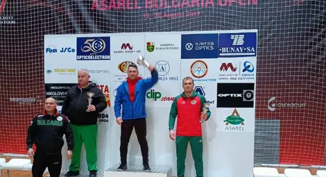 Тимът по бойно самбо на &bdquo;Спартак&ldquo; отборен шампион на България