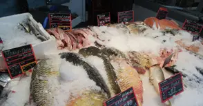 В навечерието на Никулден: И търговците, и клиентите знаят какво да гледат