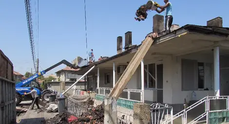 Спасител от голямата трагедия в Бяла загина при гасене на пламнала къща