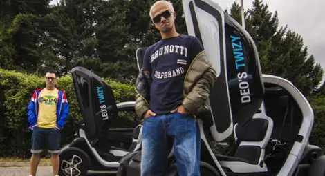 Лео и Део атакуват града с Renault Twizy /видео/