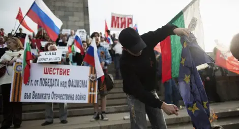 Западът в страх от руското влияние в България