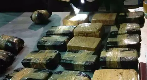 Слаби нерви издали трафикант на 16 килограма хероин