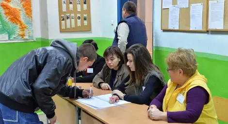 ЦИК: Към момента няма сигнали за нарушения по време на изборите