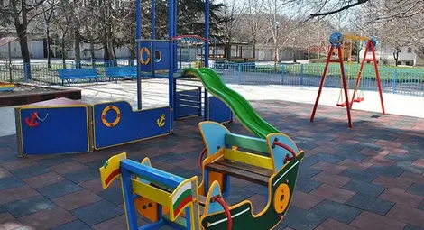 Призив на Община Русе: Децата на 5 и 6 години да останат вкъщи до 20 ноември