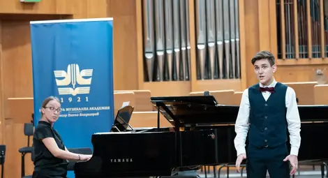 Николай Желязков на сцената. Снимка: Анжела Петрова и Георги Петков