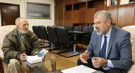 Ролята на културата за общественото развитие обсъдиха&nbsp;  областният управител на Русе Драгомир Драганов и писателят Кънчо Атанасов