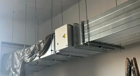 Община Русе извършва цялостен ремонт на басейна в спортното училище