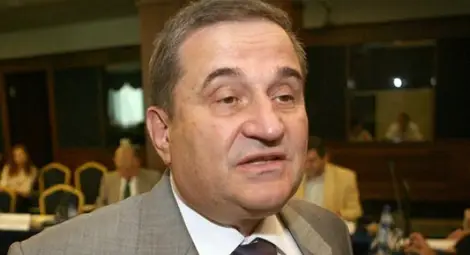 Експерт: Няма разписана процедура, по която да се отнеме лиценз на ЕРП