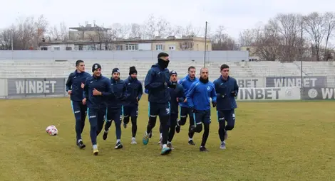 Френският таран Луис Пахама подписа договор с „Дунав“ Френският таран Луис Пахама подписа договор с „Дунав“