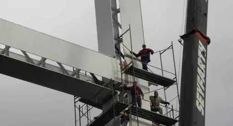  38-метров кръст се извиси над Благоевград /галерия/