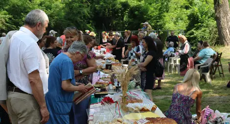 Кулинарите от Кошов станаха първи на празника празника&nbsp;&bdquo;Децата на Поломието &ndash; празник под манастира&rdquo;
